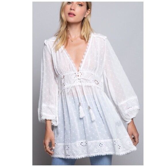 POL Tops - 𝅺BABY  doll Tunic w/Lace Trim Detail